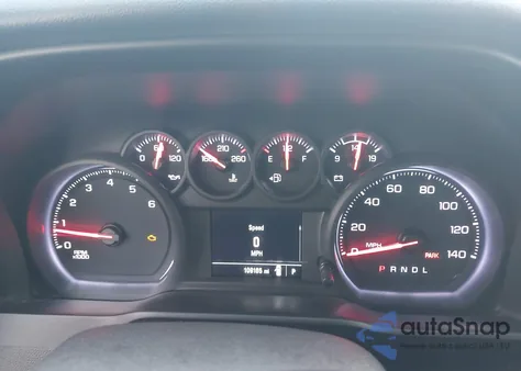 2020 Chevrolet Silverado 1500 2Wd Long Bed Wt z USA, uszkodzony, nr VIN 3GCNWAEF7LG272164